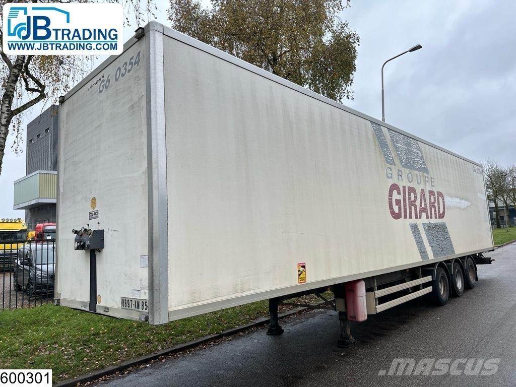 Samro gesloten bak Semi-trailer med fast kasse