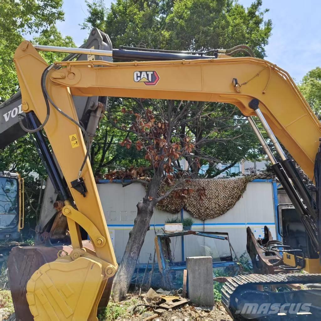 CAT 310 Gravemaskiner på larvebånd