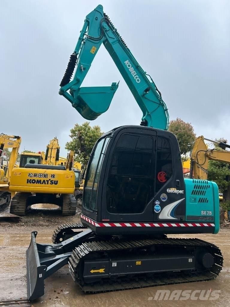 Kobelco SK 75 Minigravemaskiner