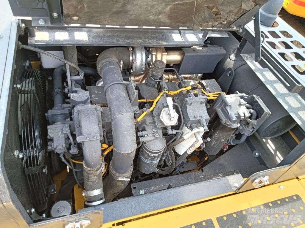 Komatsu PC 450-8 Gravemaskiner på larvebånd