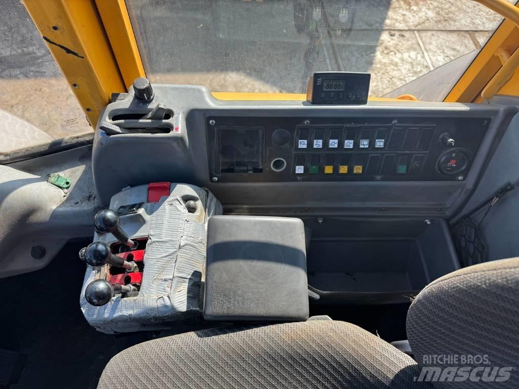 Volvo L 110 E Læssemaskiner på hjul
