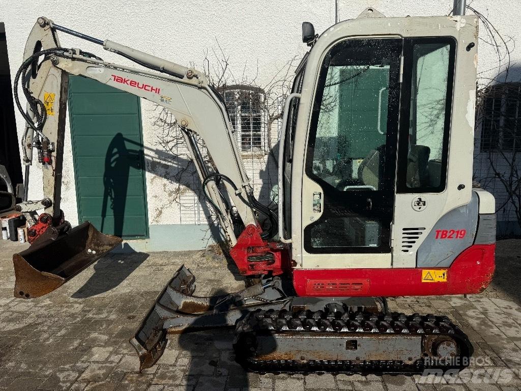 Takeuchi TB 219 Minigravemaskiner