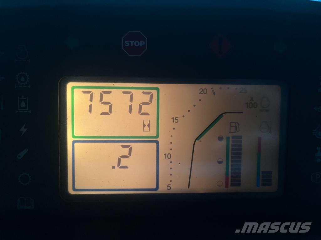 John Deere 7710 PQ Traktorer