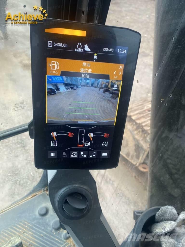 CAT 320 Gravemaskiner på larvebånd