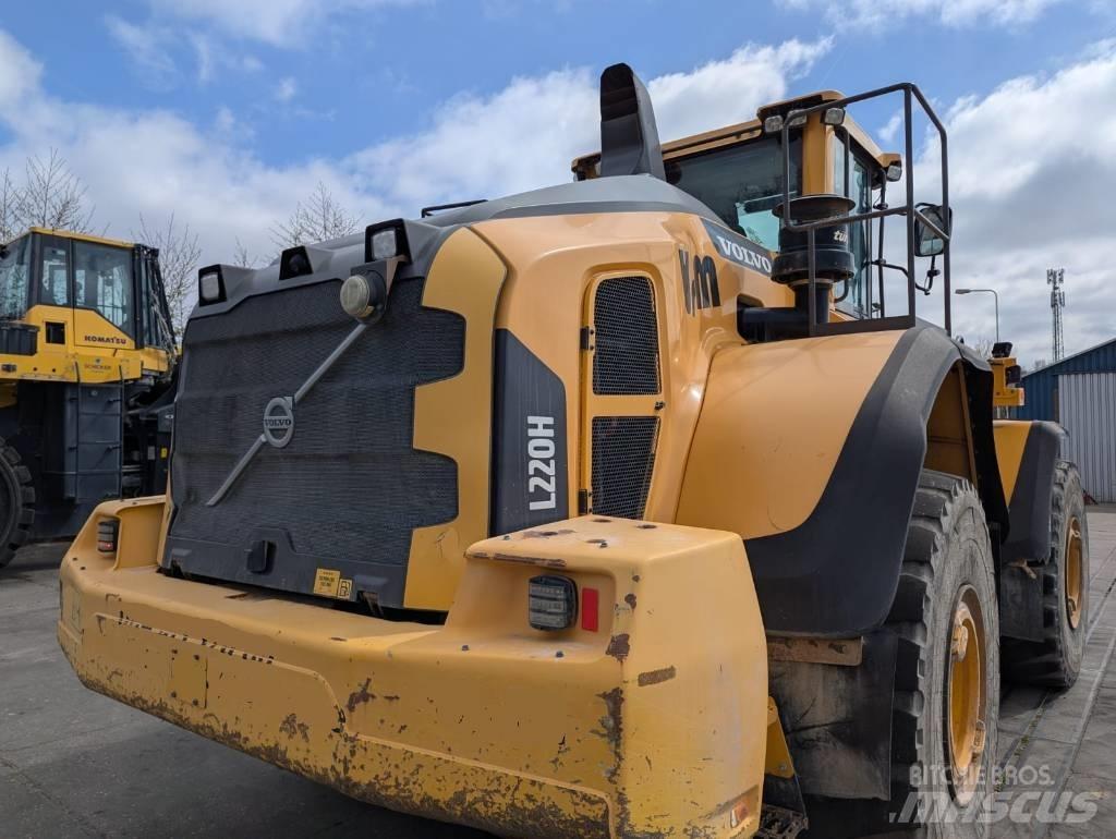 Volvo L 220 H Læssemaskiner på hjul