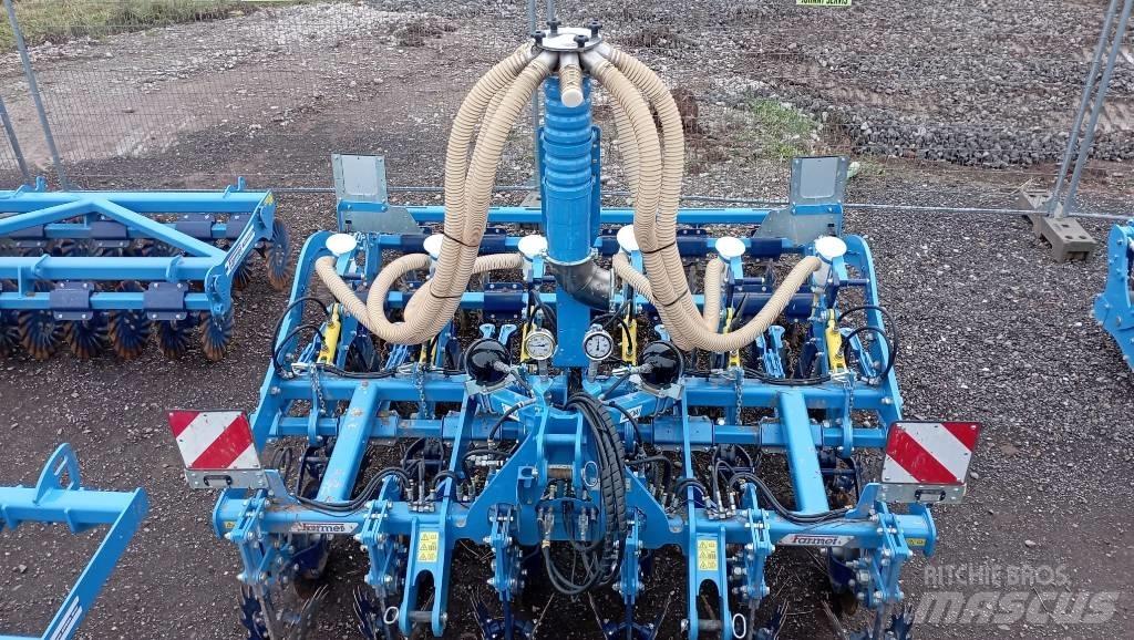 Farmet STRIP-TILL 6N Grubber