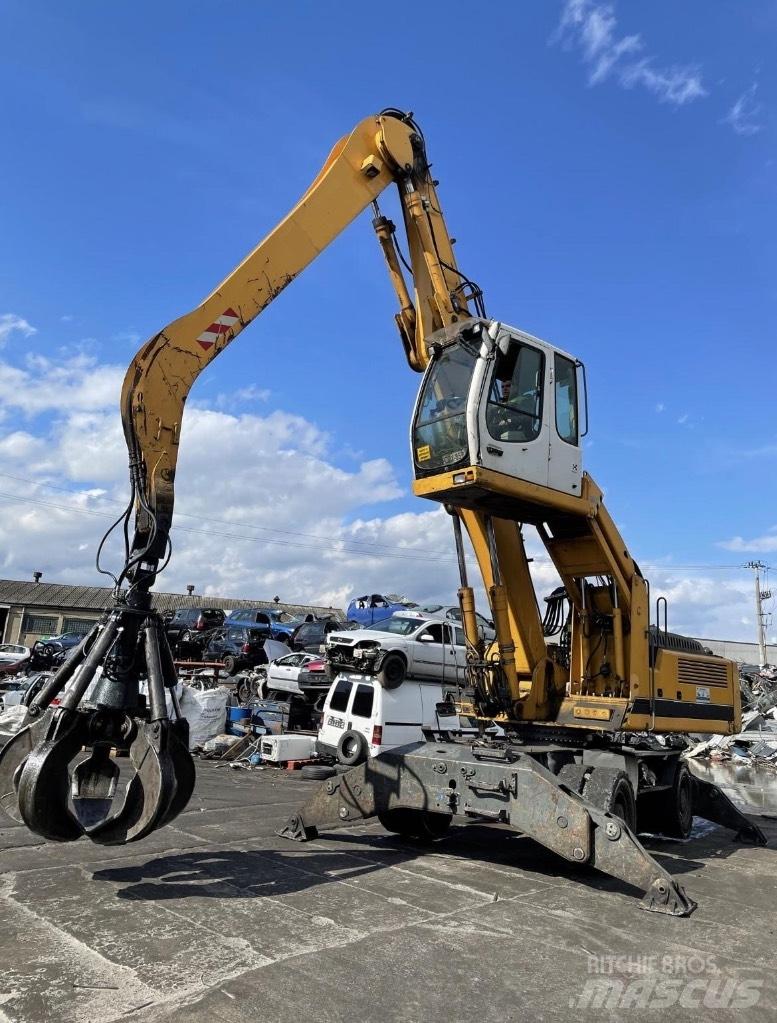 Liebherr 924 Materialehåndteringsmaskiner