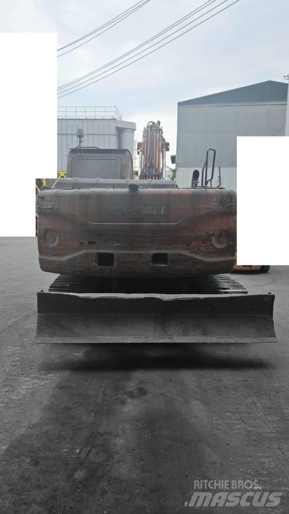 Doosan DX 140 LC Gravemaskiner på larvebånd