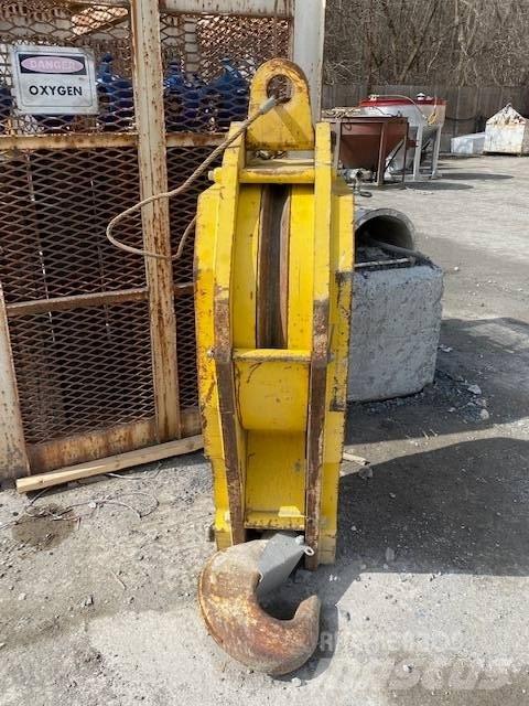 Liebherr HS 885 HD Kraner på larvebånd