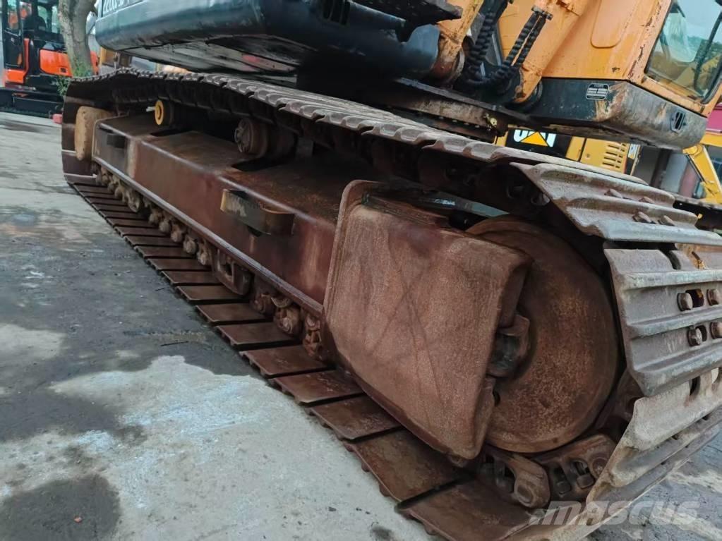 Hyundai R220LC-9S Gravemaskiner på larvebånd