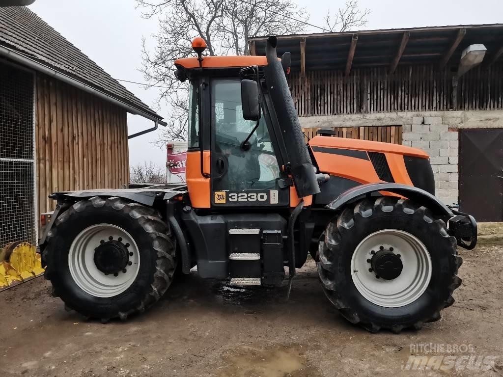 JCB Fastrac 3230 Traktorer