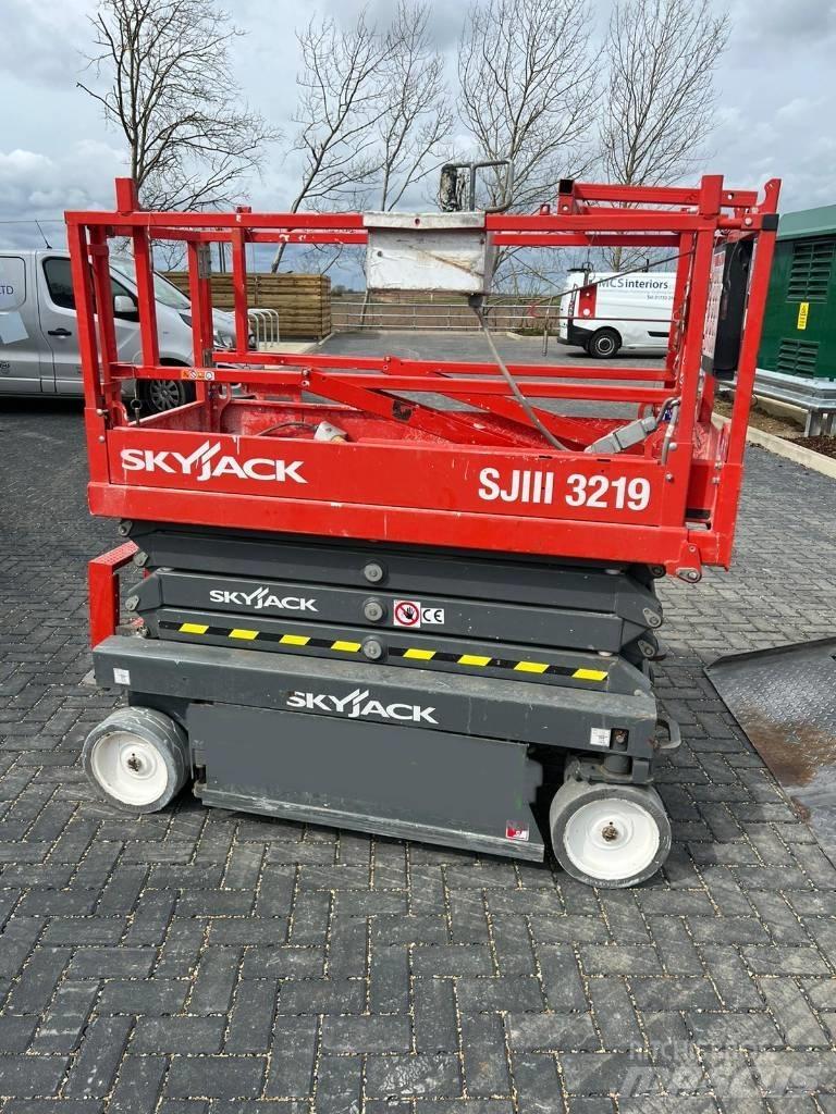 SkyJack SJ 3219 Saxlifte