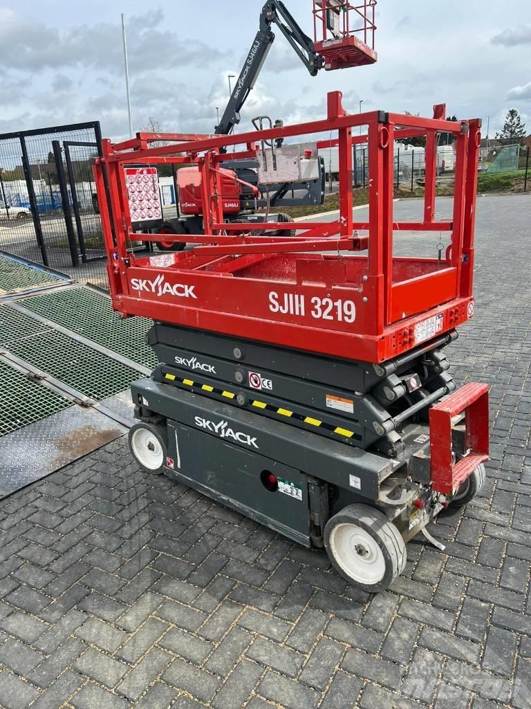 SkyJack SJ 3219 Saxlifte