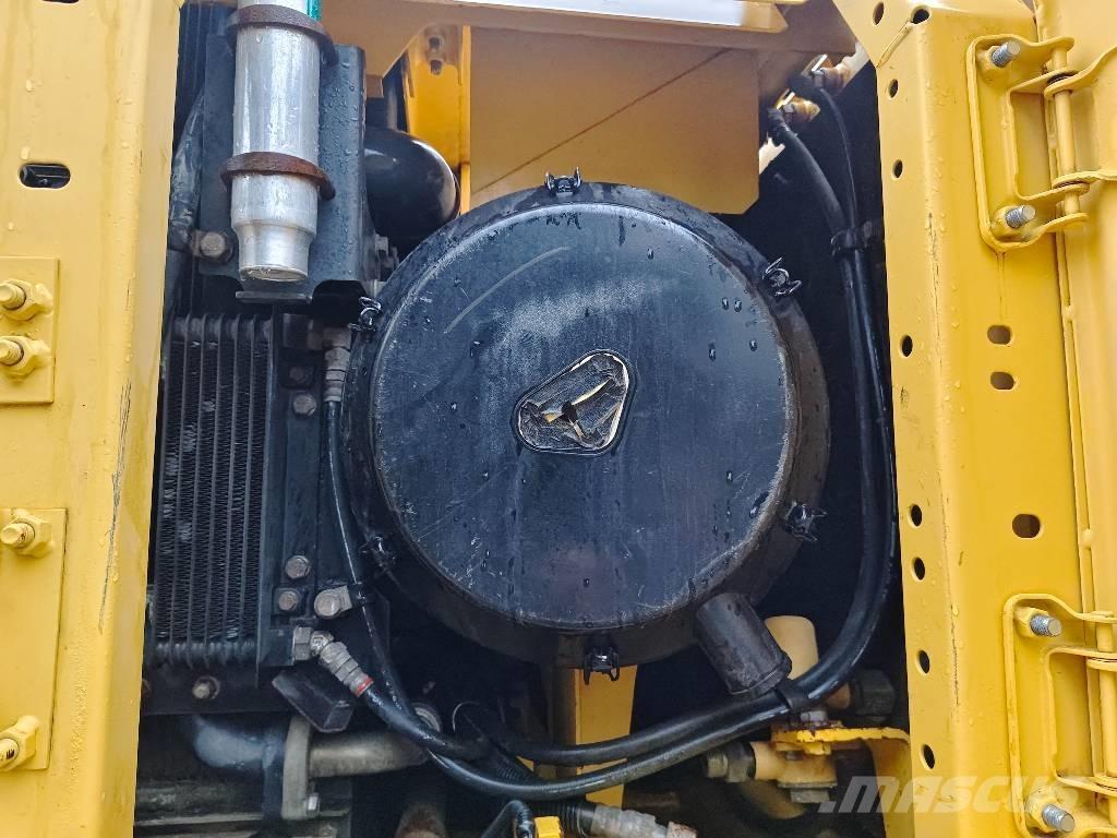 Komatsu PC 400-7 Gravemaskiner på larvebånd