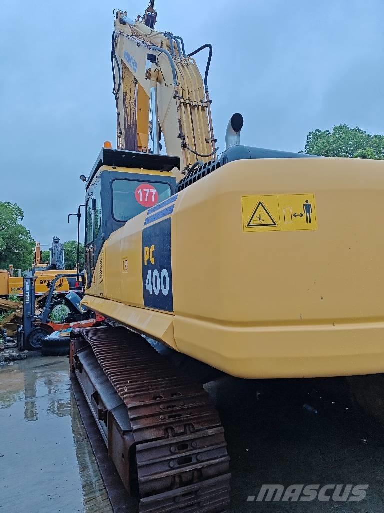 Komatsu PC 400-7 Gravemaskiner på larvebånd
