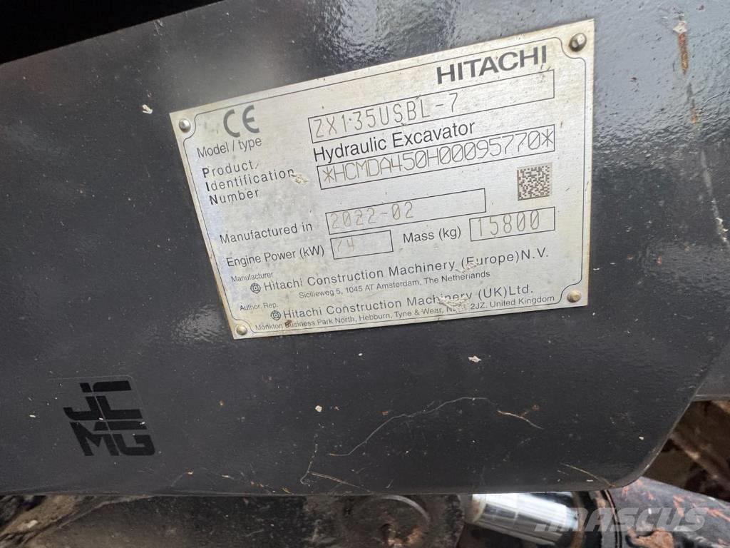 Hitachi ZX 135 US-7 Gravemaskiner på larvebånd