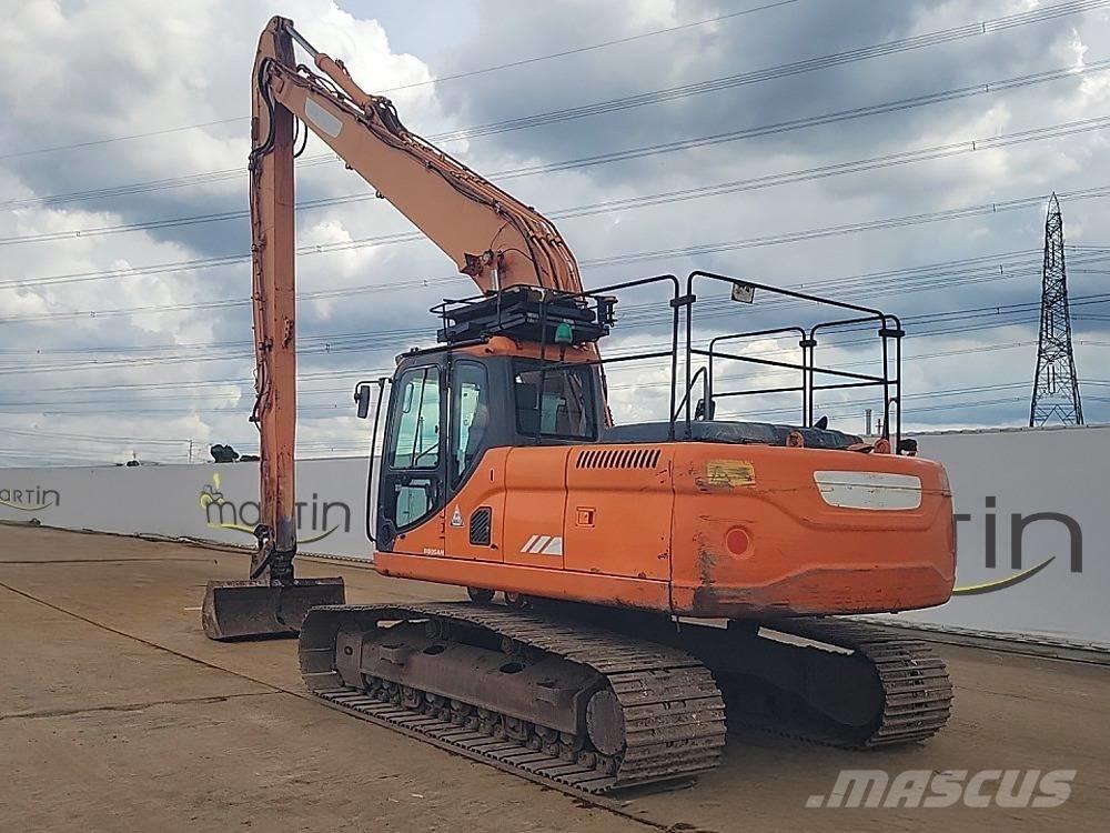 Doosan DX225LC-3 SLR Gravemaskiner med lang gravebom