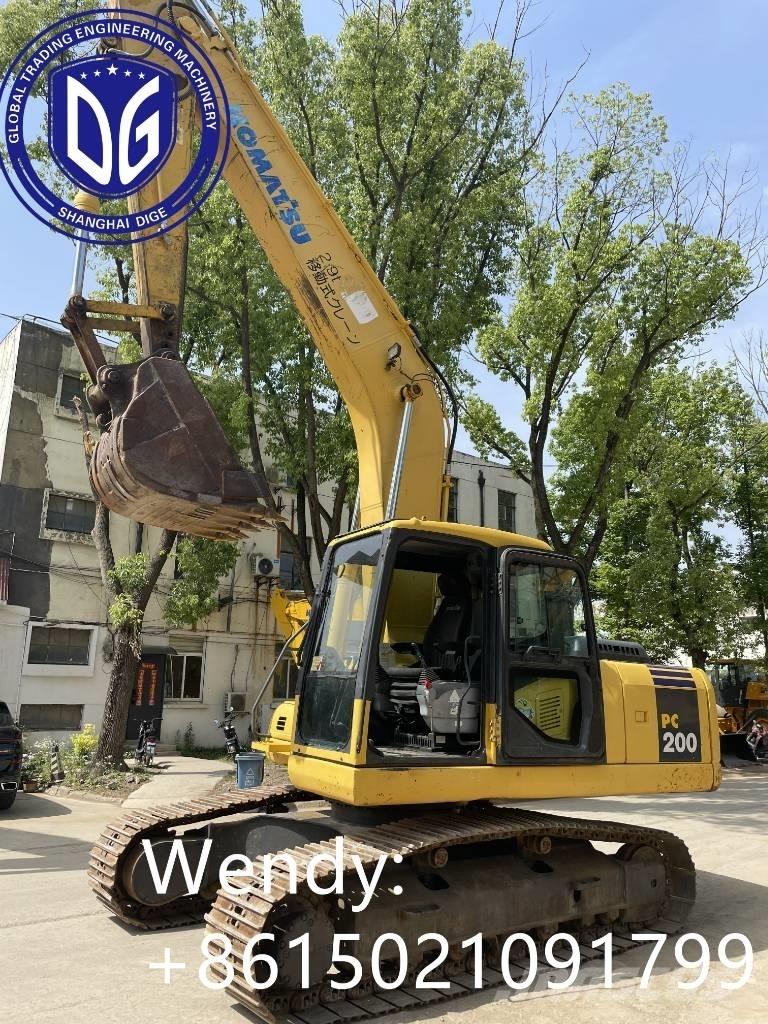 Komatsu PC 200-7 Gravemaskiner på larvebånd
