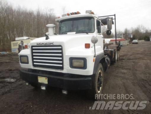 Mack RD 686 SX Demonterbare/wirehejs lastbiler