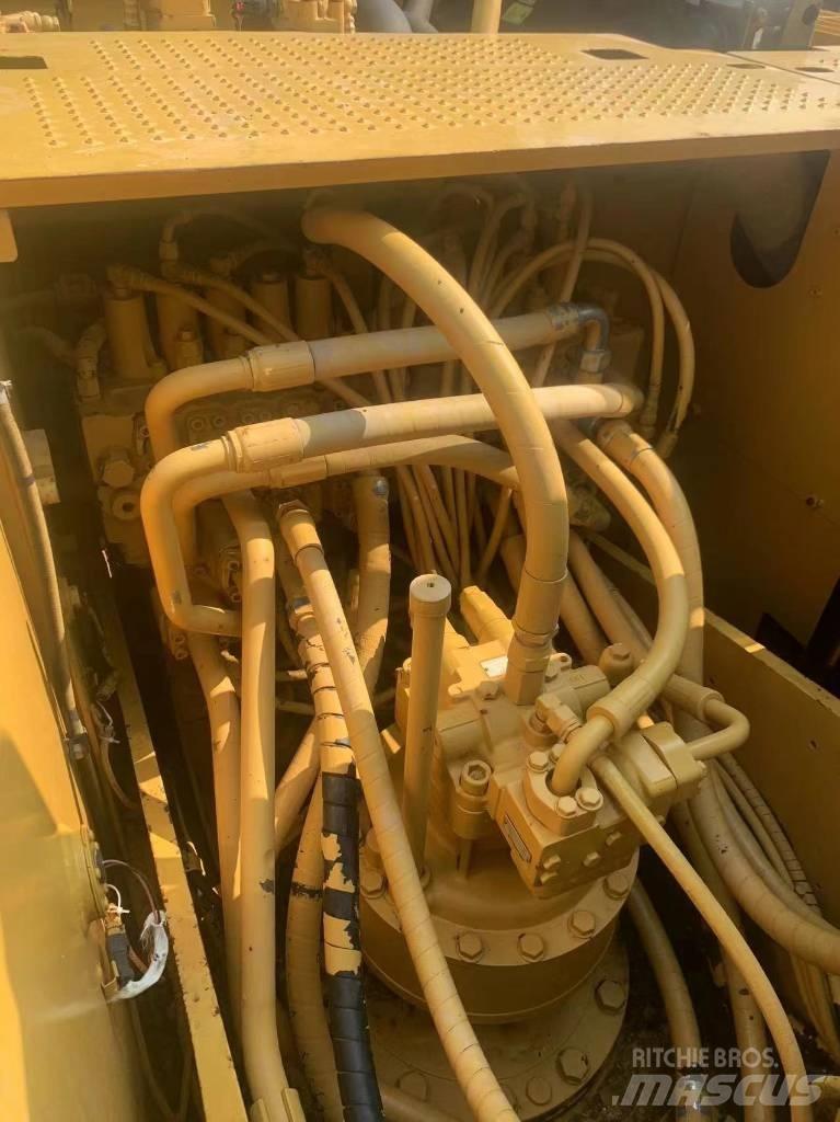 CAT 320 D Gravemaskiner på larvebånd