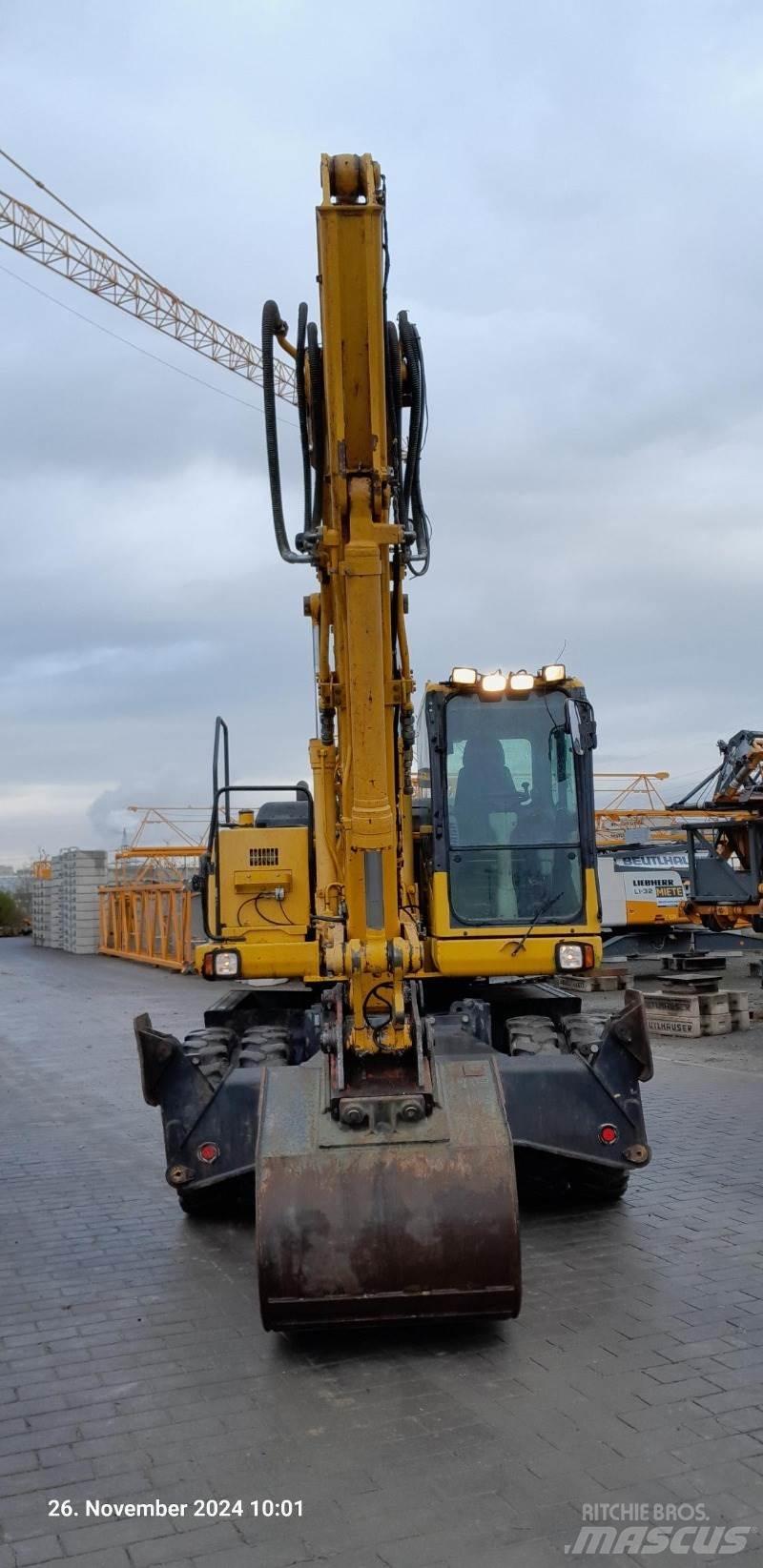 Komatsu PW160-7E0 Gravemaskiner på hjul