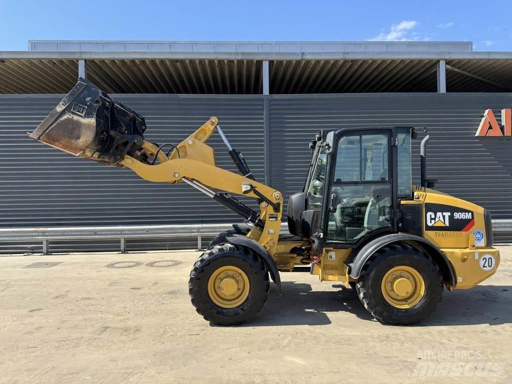 CAT 906M Læssemaskiner på hjul