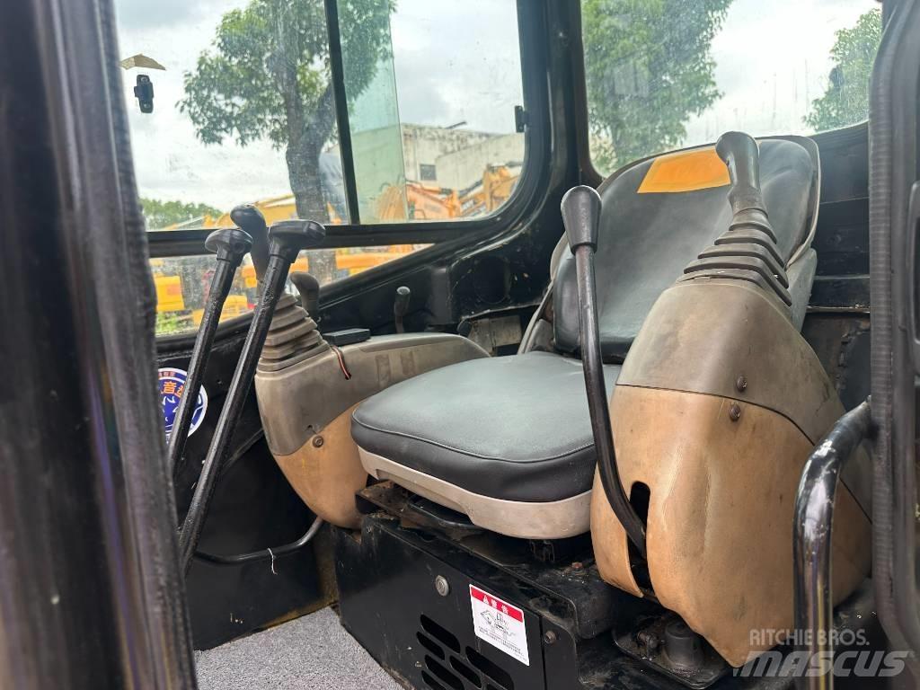 CAT 303 Minigravemaskiner