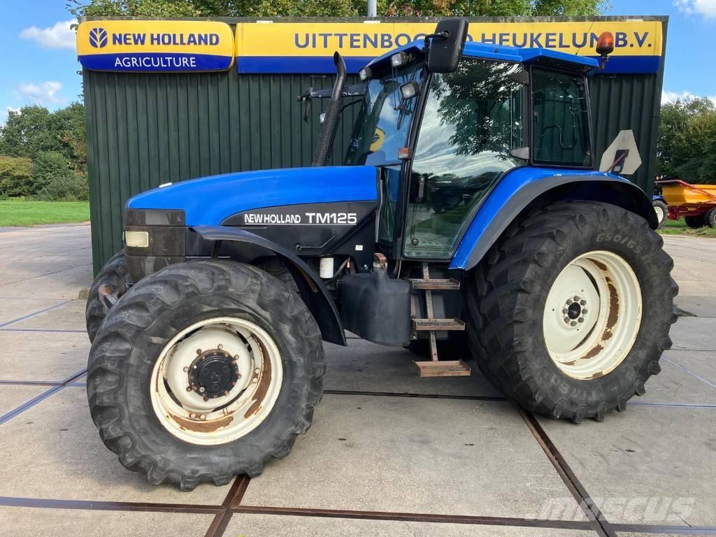 New Holland TM 125 Traktorer