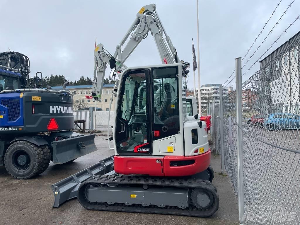 Takeuchi TB 257 FR Minigravemaskiner