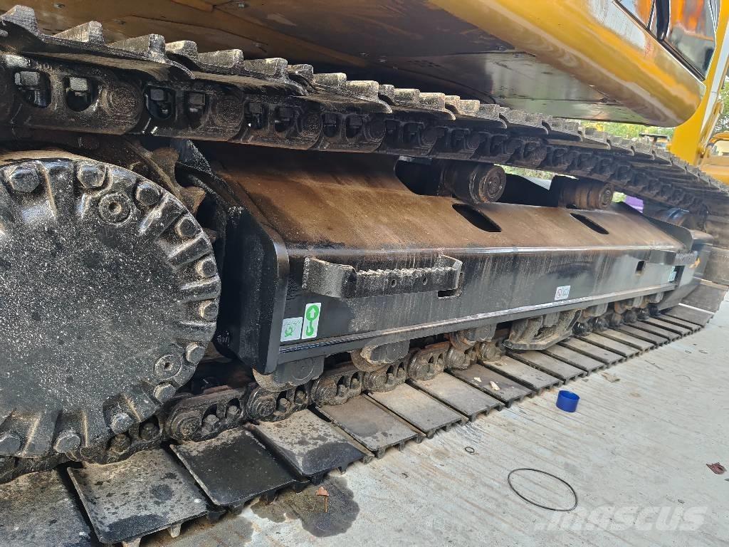 CAT 320d Gravemaskiner på larvebånd