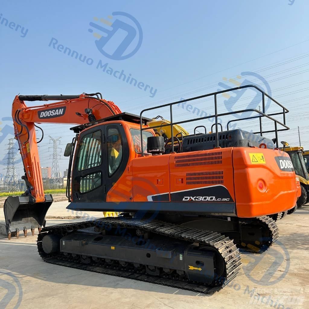Doosan DX 300LC-9C Gravemaskiner på larvebånd