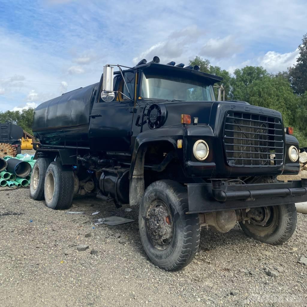 Ford 6 x 6 Tankvogne - vand
