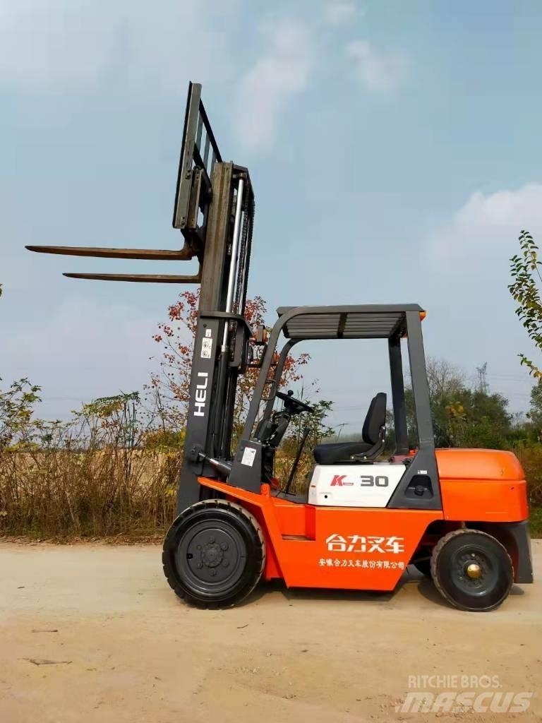 Heli CPCD 30 Diesel gaffeltrucks