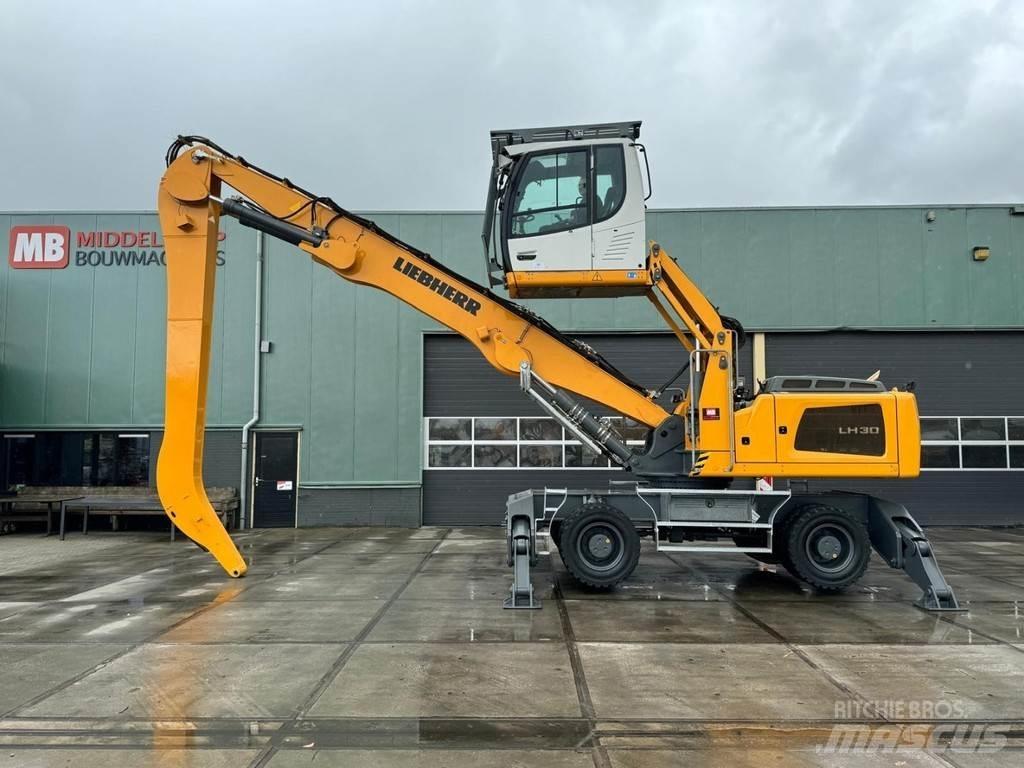 Liebherr LH 30 M Materialehåndteringsmaskiner