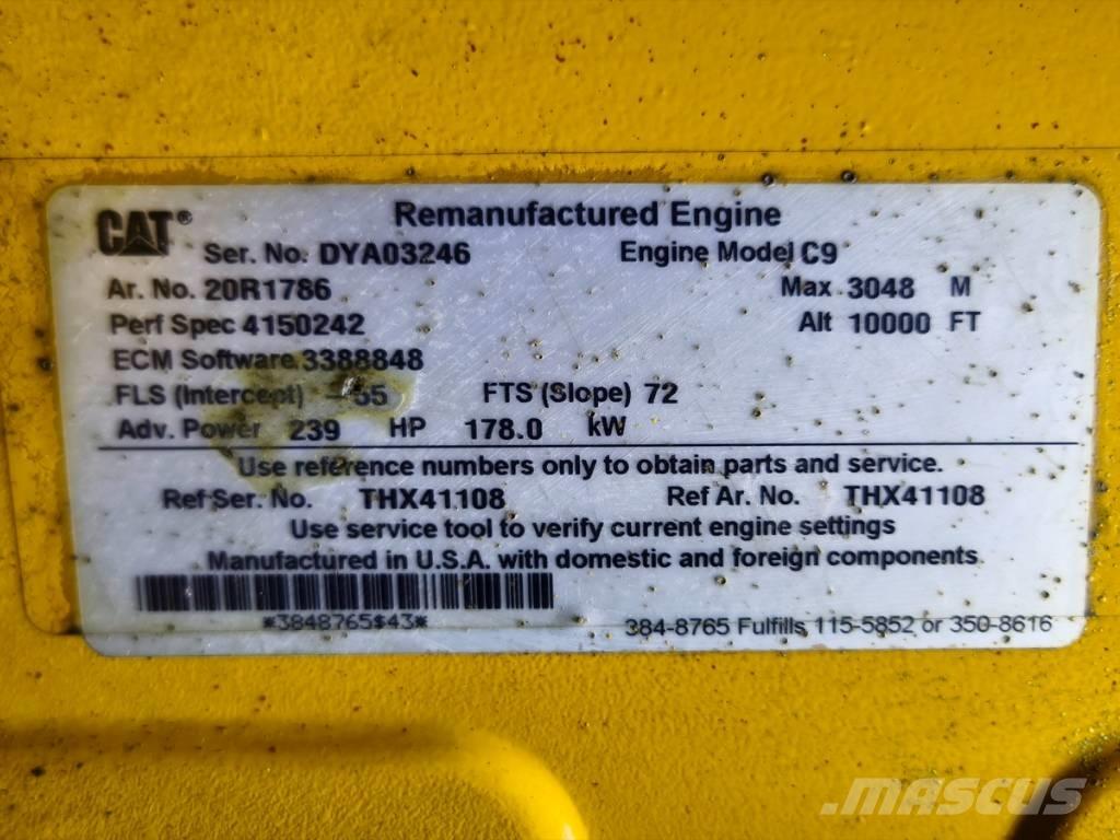 CAT 973 C Larvebåndslæssere