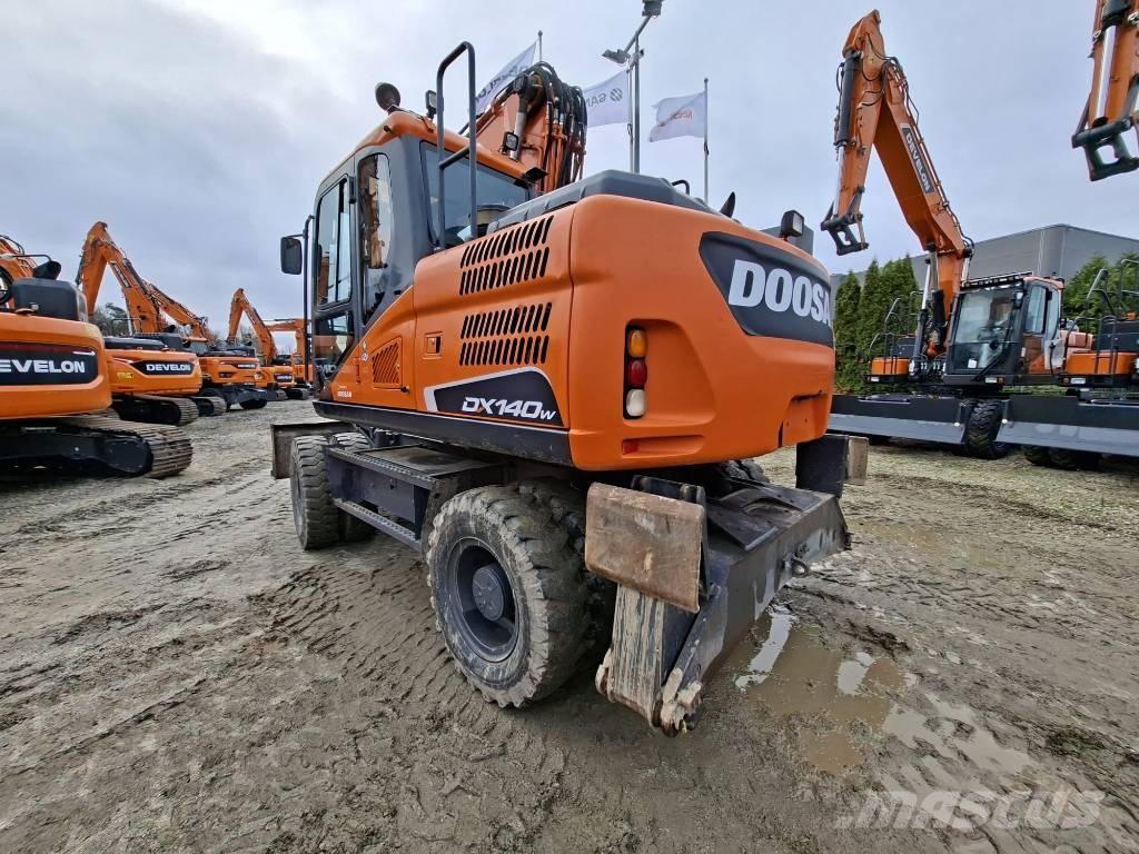 Doosan DX140W-5 Gravemaskiner på hjul