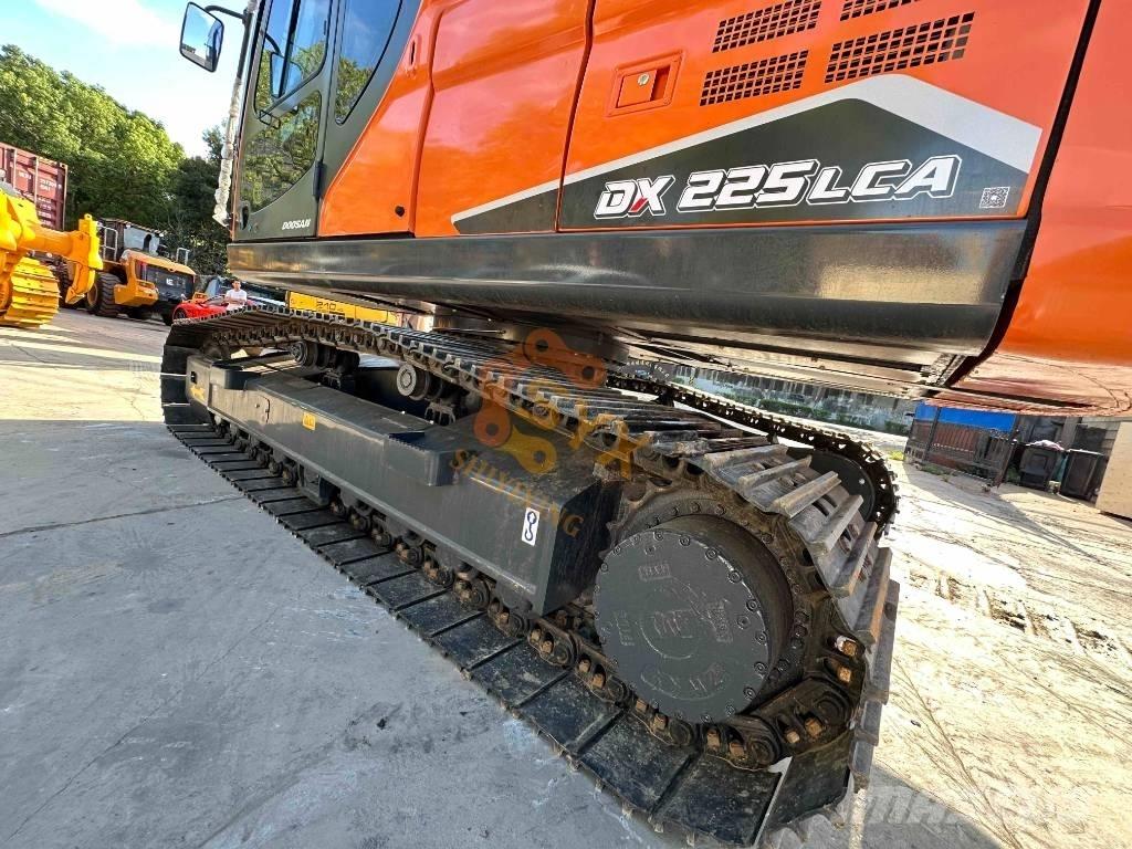 Doosan DX 225 LCA Gravemaskiner på larvebånd