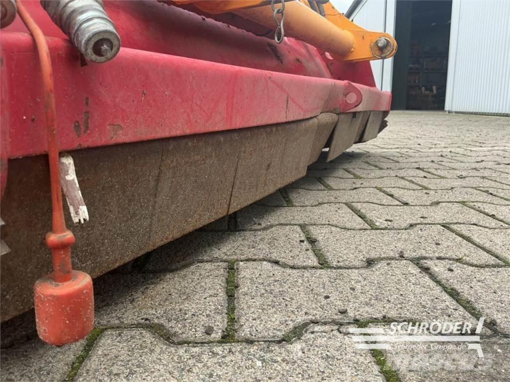  SONSTIGE Græsklippere og skårlæggere