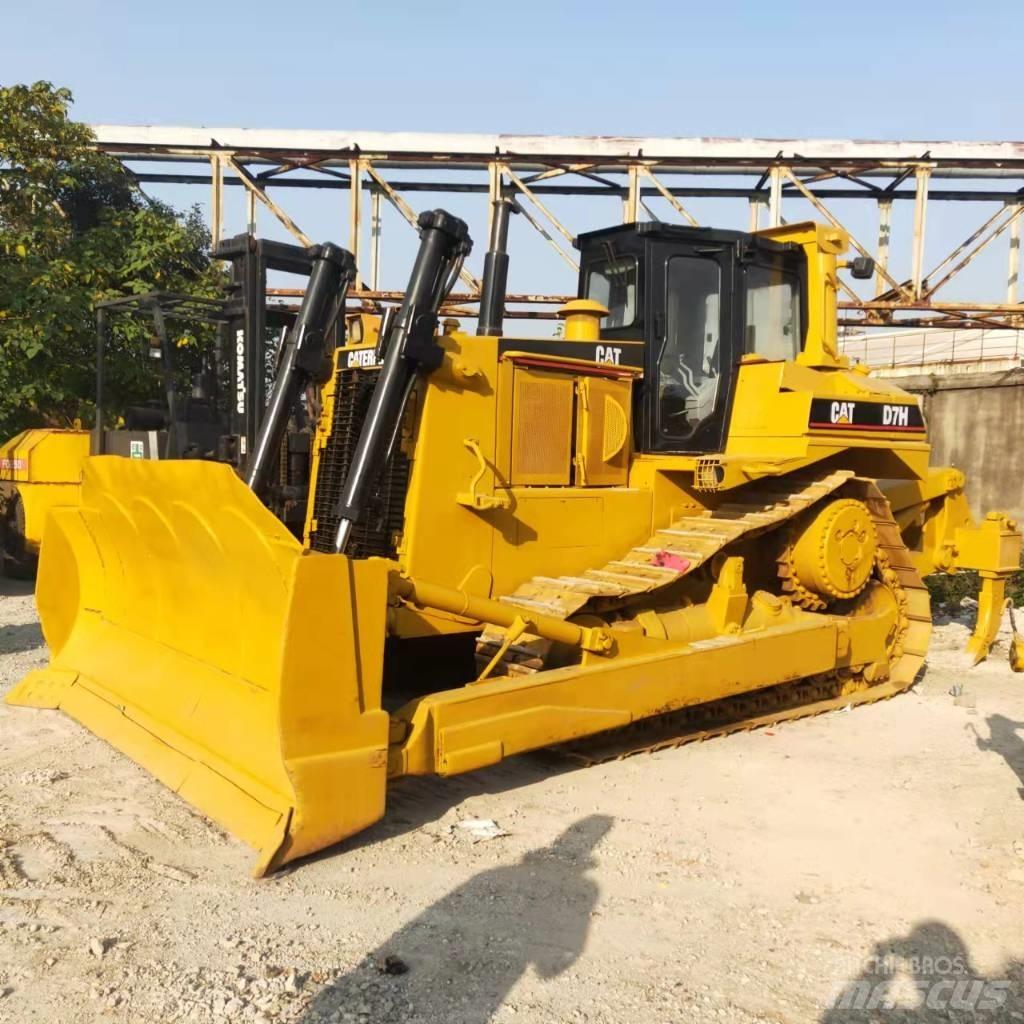 CAT D7H Bulldozer på larvebånd