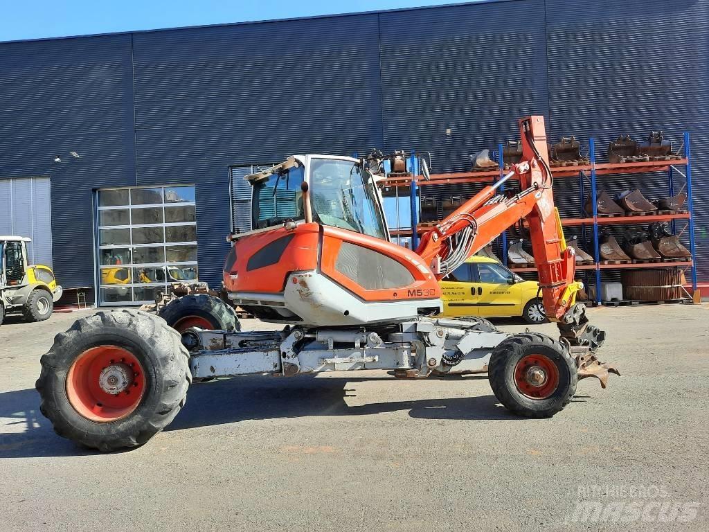 Menzi Muck M530 Gravemaskiner på hjul