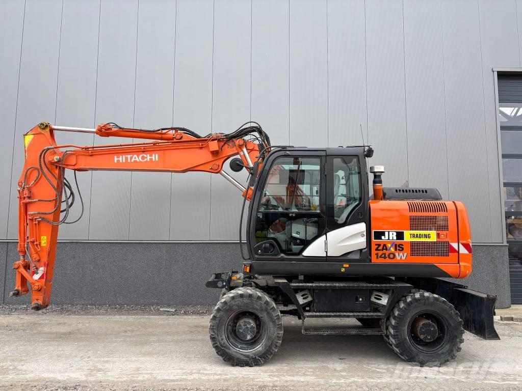Hitachi ZX 140 W-5B Gravemaskiner på hjul