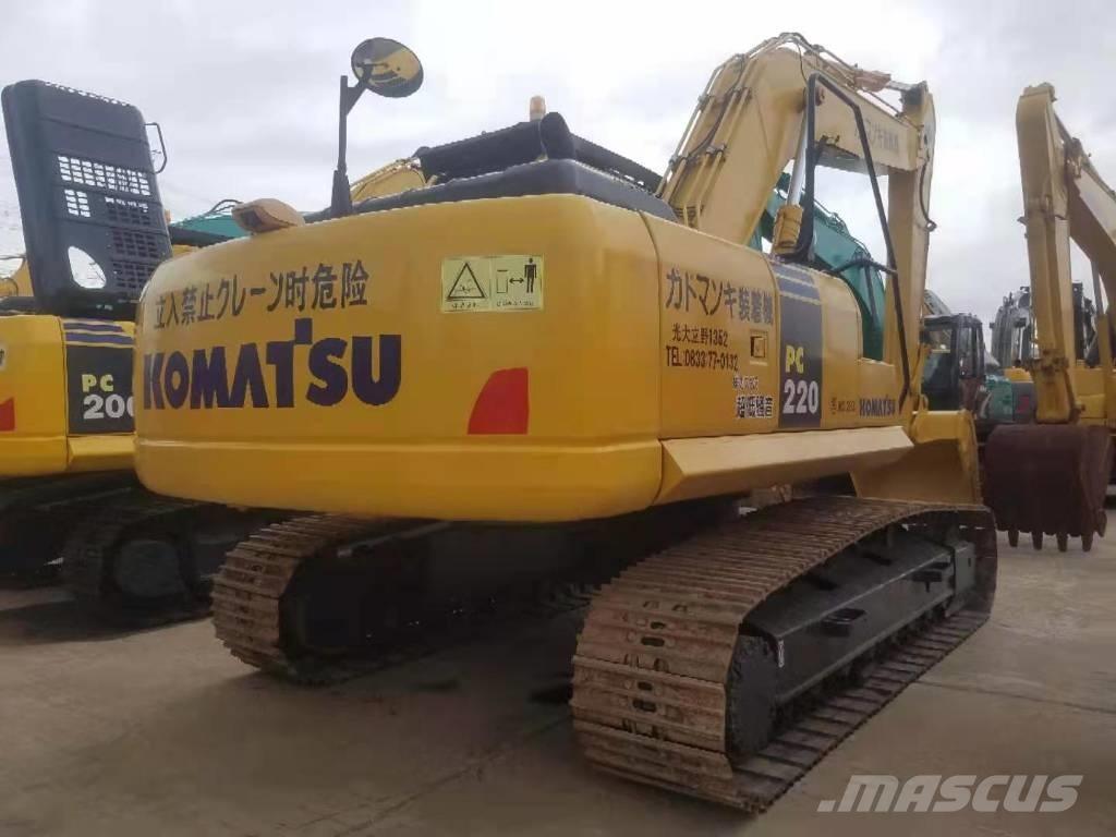 Komatsu PC 220-8 Gravemaskiner på larvebånd
