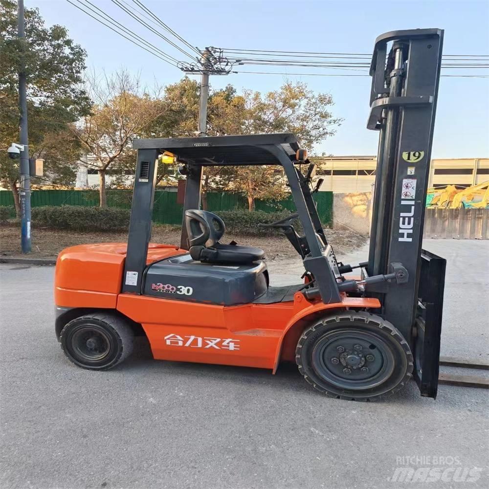 Heli CPC 30 Diesel gaffeltrucks