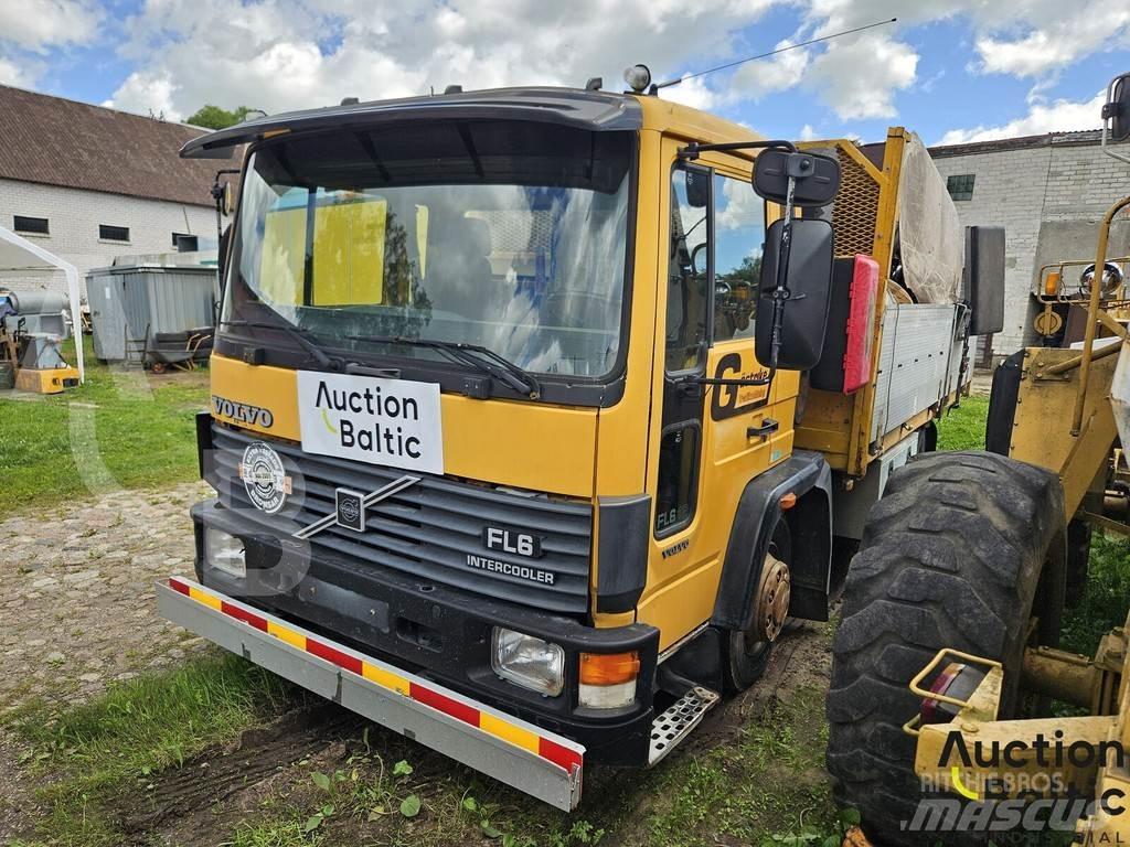 Volvo FL612 Lastbil med lad/Flatbed