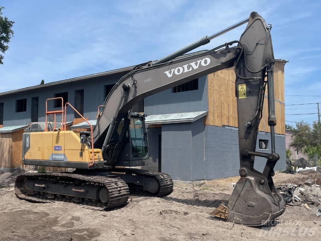 Volvo EC 220 EL Gravemaskiner på larvebånd