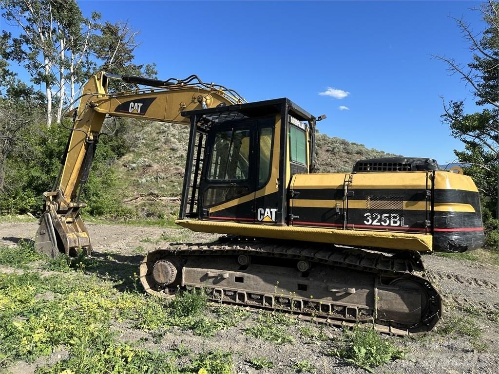 CAT 325BL Gravemaskiner på larvebånd