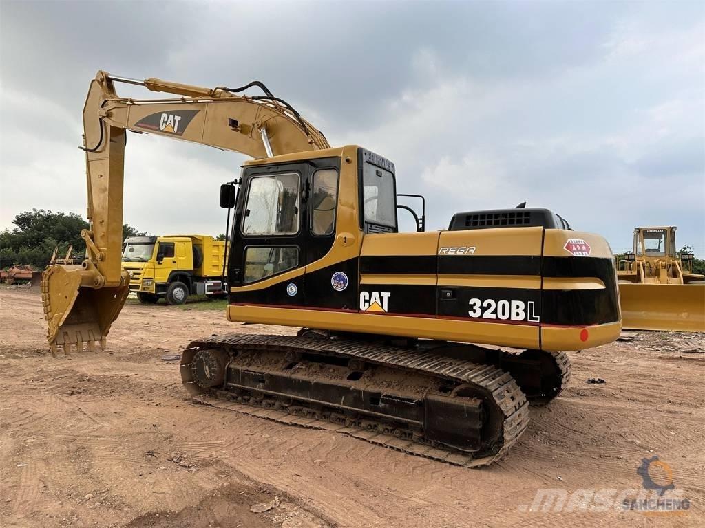 CAT 320BL Gravemaskiner på larvebånd