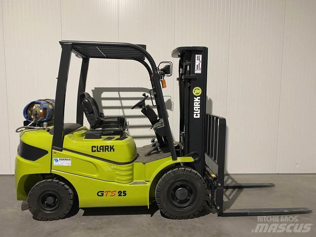 Clark GTS25 LPG gaffeltrucks