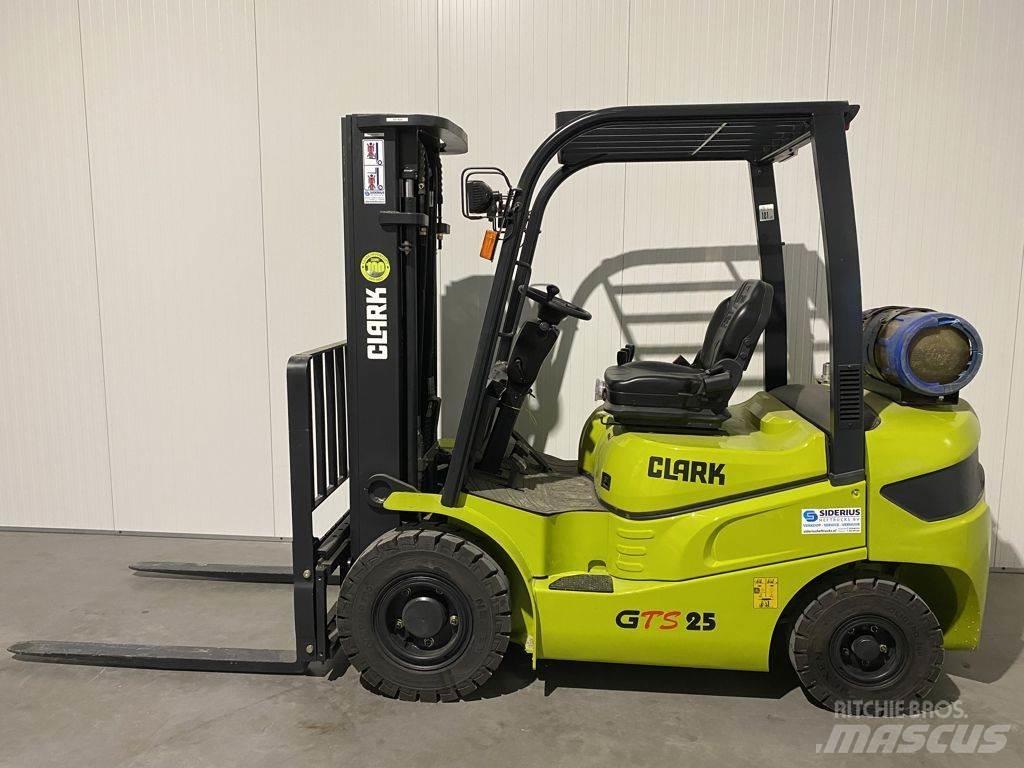 Clark GTS25 LPG gaffeltrucks