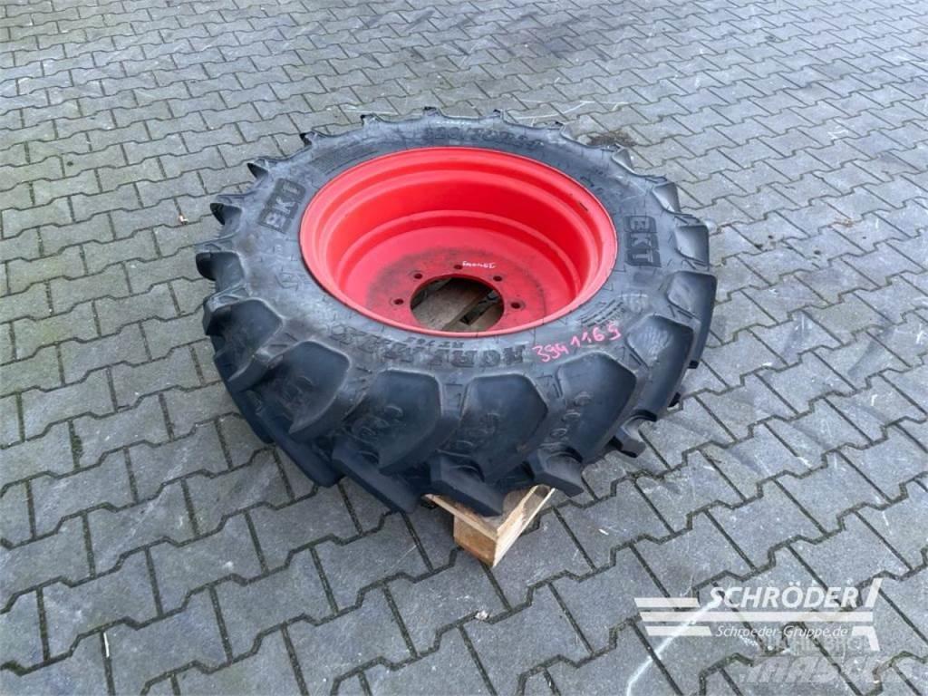 BKT 1X 320/70 R24 Hjul, Dæk og Fælge